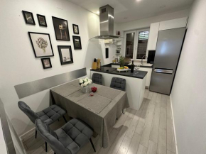Apartment Leo